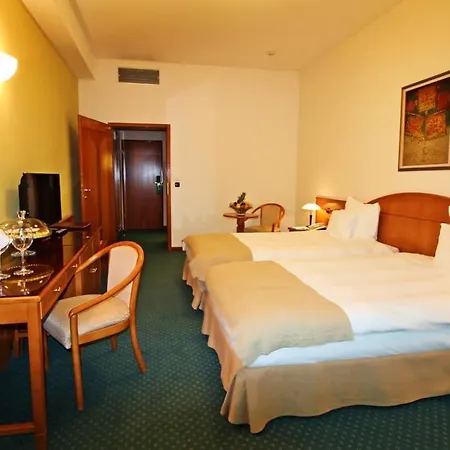 Aleksandar Palace Congress Center &