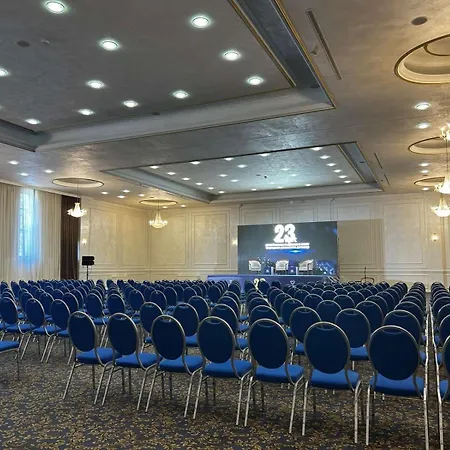 Aleksandar Palace Congress Center &