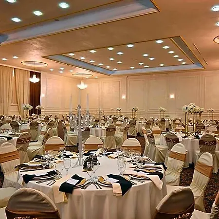 호텔 Aleksandar Palace Congress Center & 스코페