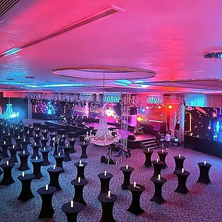 Aleksandar Palace Congress Center &
