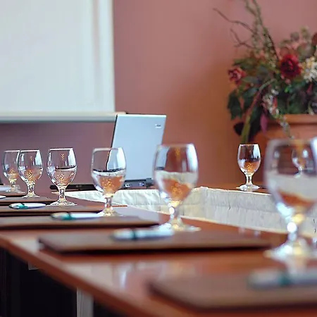 Aleksandar Palace Congress Center & 5*