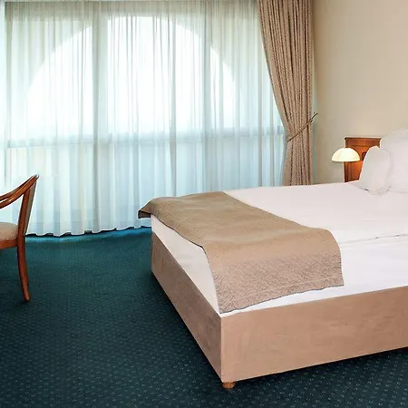 酒店 Aleksandar Palace Congress Center &