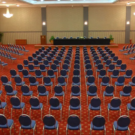 מלון Aleksandar Palace Congress Center & 5*