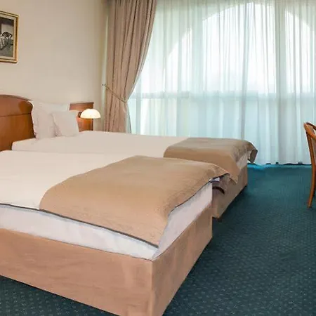 Aleksandar Palace Congress Center &