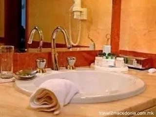 Aleksandar Palace Congress Center &