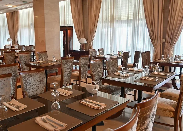 Aleksandar Palace Congress Center &