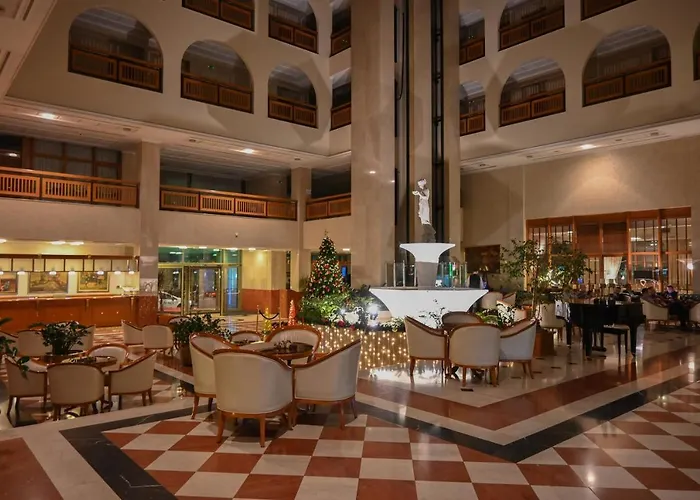 Aleksandar Palace Congress Center & 5* Скопье