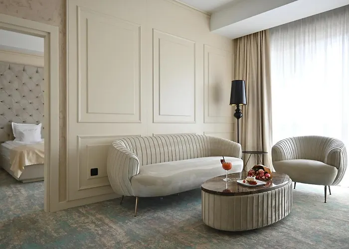 Отель Aleksandar Palace Congress Center &