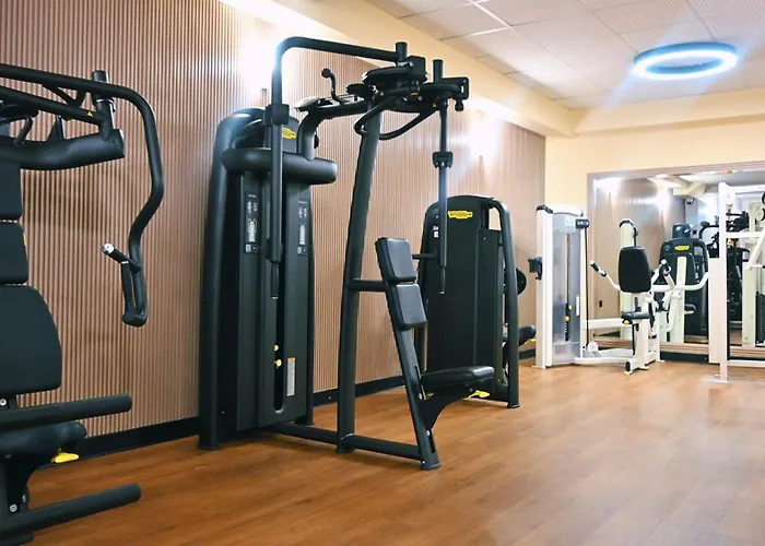 Aleksandar Palace Congress Center & Отель Скопье