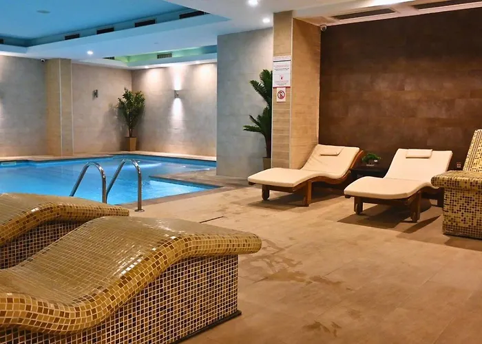 Aleksandar Palace Congress Center & スコピエ