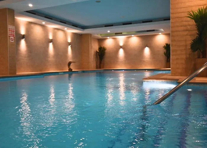 Aleksandar Palace Congress Center & Отель