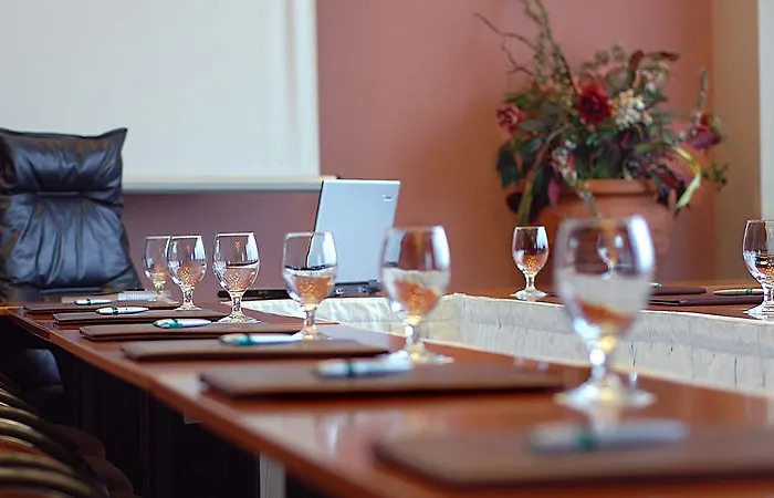 Aleksandar Palace Congress Center &