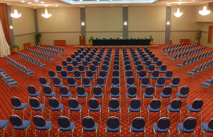 Отель Aleksandar Palace Congress Center & 5*